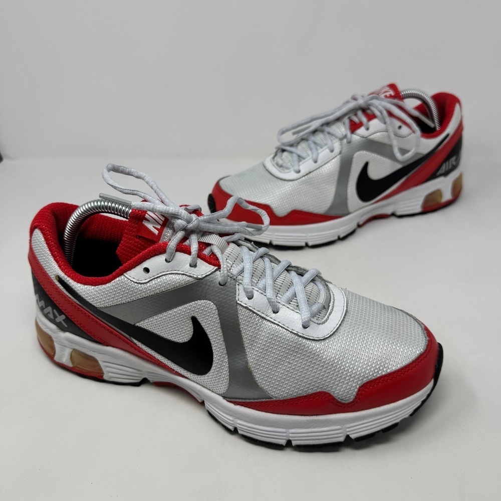 Vintage 09 Nike Air Max Low Top Athletic Sneakers Gray/White/Red Men's Size 9